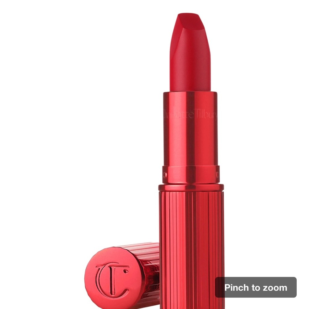 Charlotte Tilbury Hollywood Vixen. Gold Case not red.